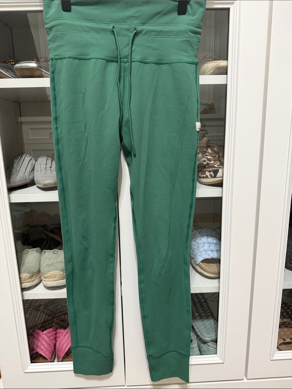 Vuori womens drawstring legging size small